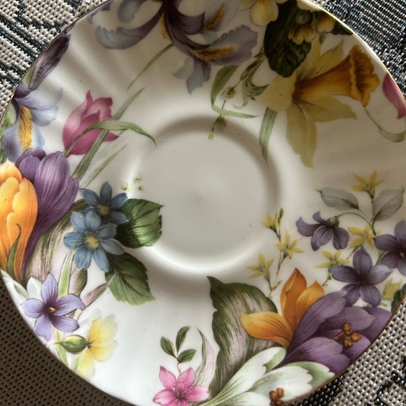 Duchess Tea Cup and Saucer Like New! - Picture 5 of 6